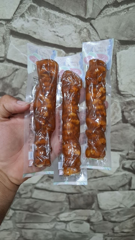 سوجوک(باسلوق) تکی گردویی با روکش شیره انگور سیدلر ترکیه _۷٠ گرم